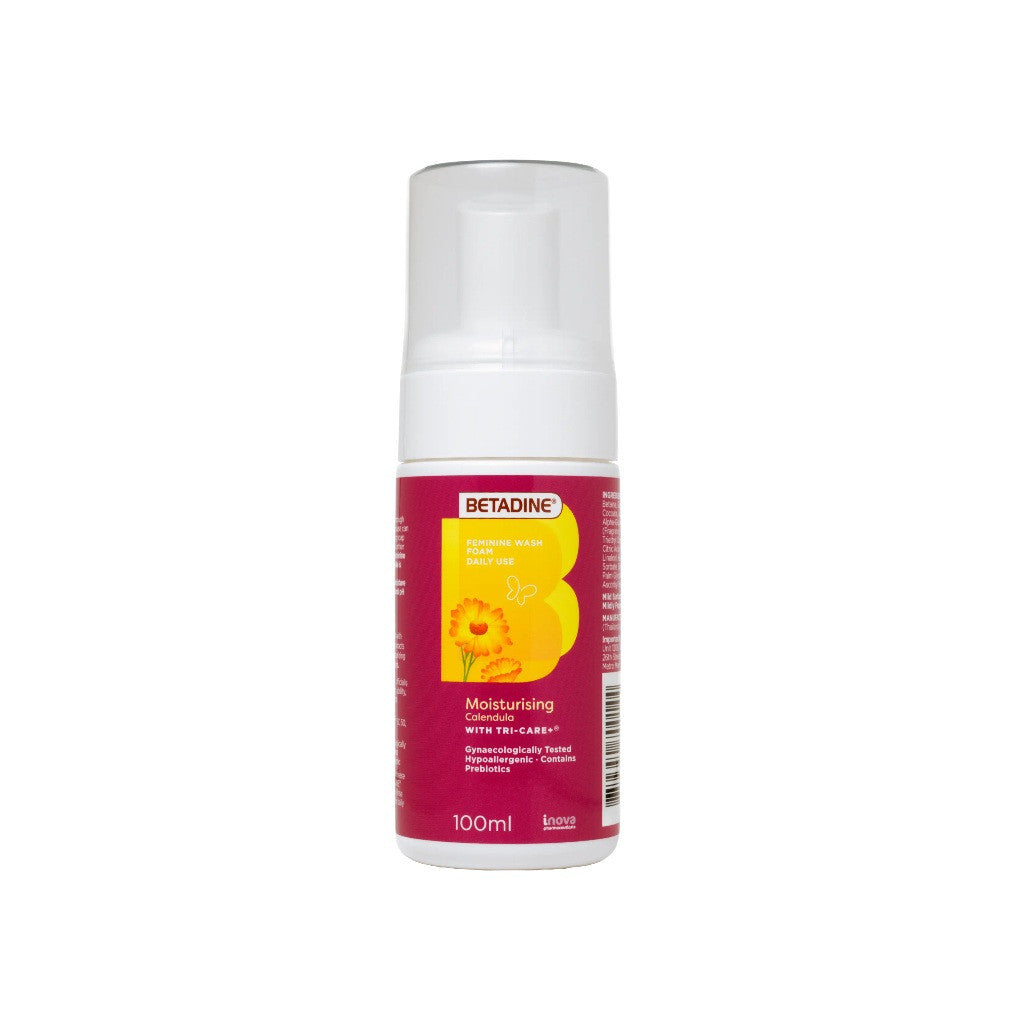 BETADINE Feminine Wash Foam Moisturizing Calendula 100mL